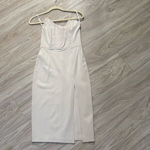 Aritzia Babaton Cream Strapless Midi Dress with Side Slit (size 4)